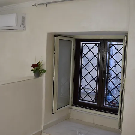 Apartment Nonnona House-napoli Centro Neapel