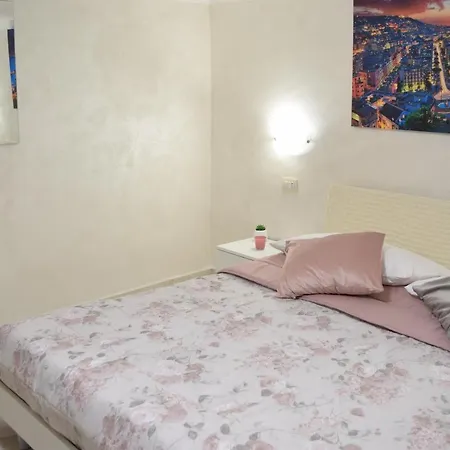 Nonnona House-napoli Centro Naples