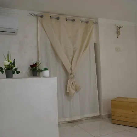 Nonnona House-napoli Centro Apartment *